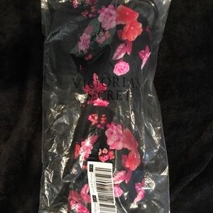 Pink by Victoria Secret Wear Everywhere 36A